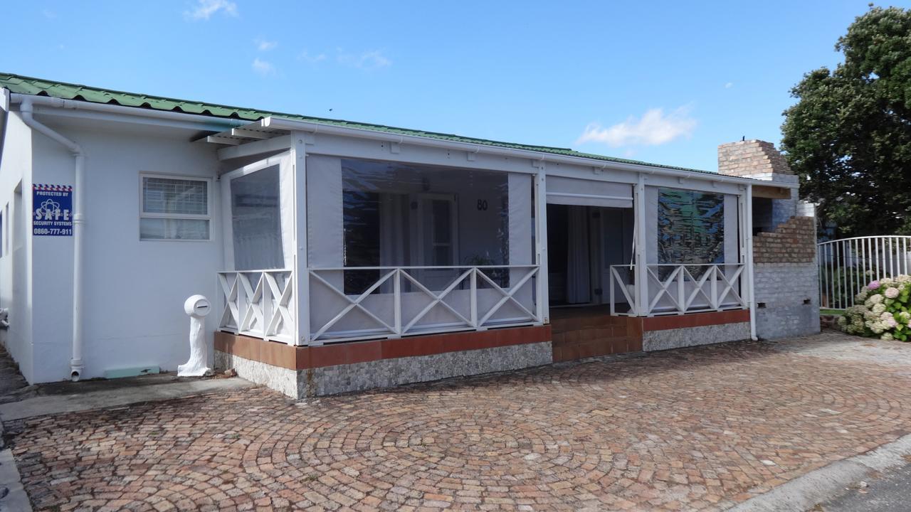 Leisure By The Sea Apartment Kleinmond Luaran gambar