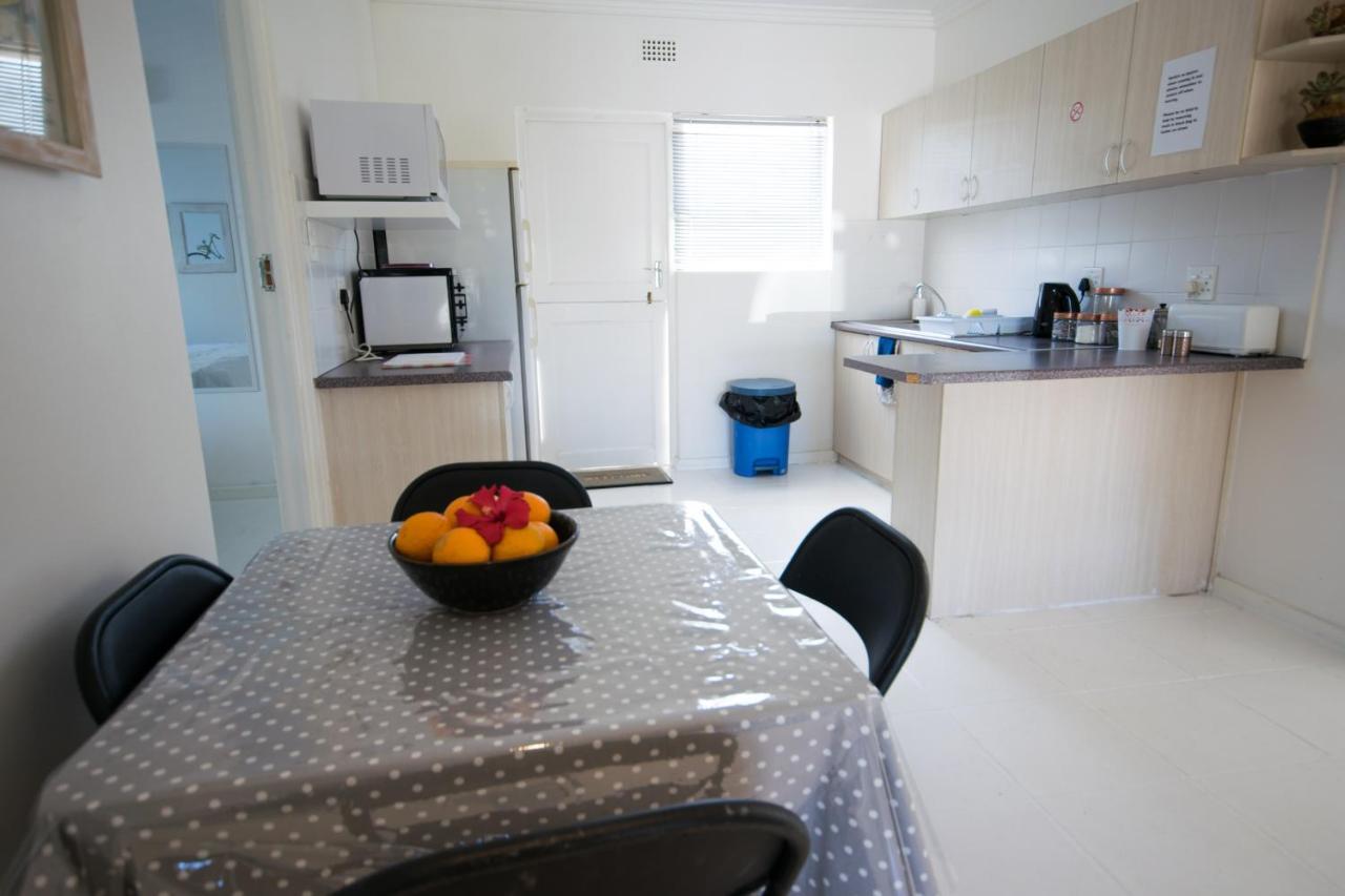 Leisure By The Sea Apartment Kleinmond Luaran gambar